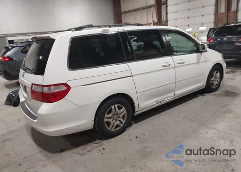 2006 Honda Odyssey Ex z USA, uszkodzony, nr VIN 5FNRL38416B039228